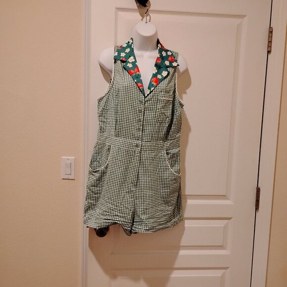 Unique Vintage Green Gingham strawberries Shelby Romper Woman Size XL/14 - Picture 2 of 11